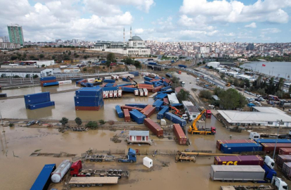 Bakan Yerlikaya'dan selin vurduğu İstanbul'la ilgili açıklama