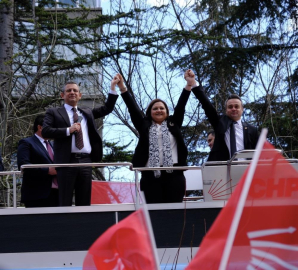 İmamoğlu'dan Burcu Köksal'a sert tepki: Ya kendine başka bir iş bulacak ya da başka bir parti