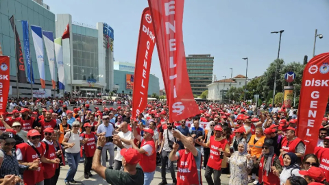 Genel-İş Bursa Şubesi’nden Hizmet-İş’e cevap: İşçileri sefalet ücretiyle çalışmaya mahkûm ettiler